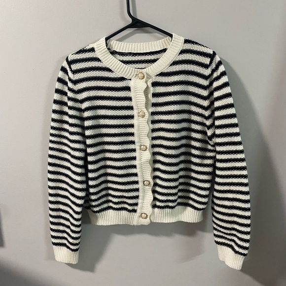 Striped Black and White Women's Sweater With Pearl Buttons - Picture 6 of 10